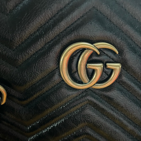 🔴 SOLD 🔴 Gucci GG Marmont Metelasse Leather Chevron Shoulder Tote - Picture 7 of 16